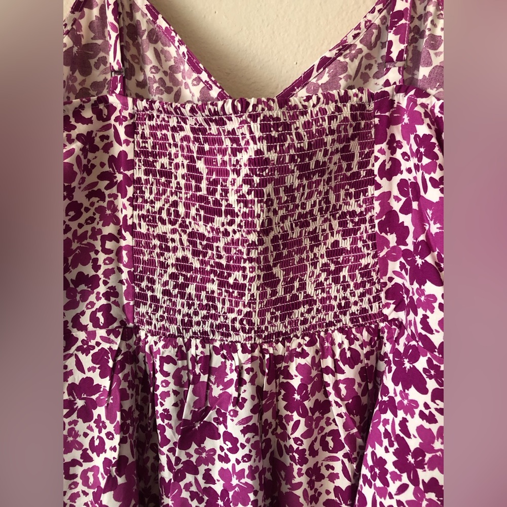 NWT! Gap dress - Picture 6 of 7